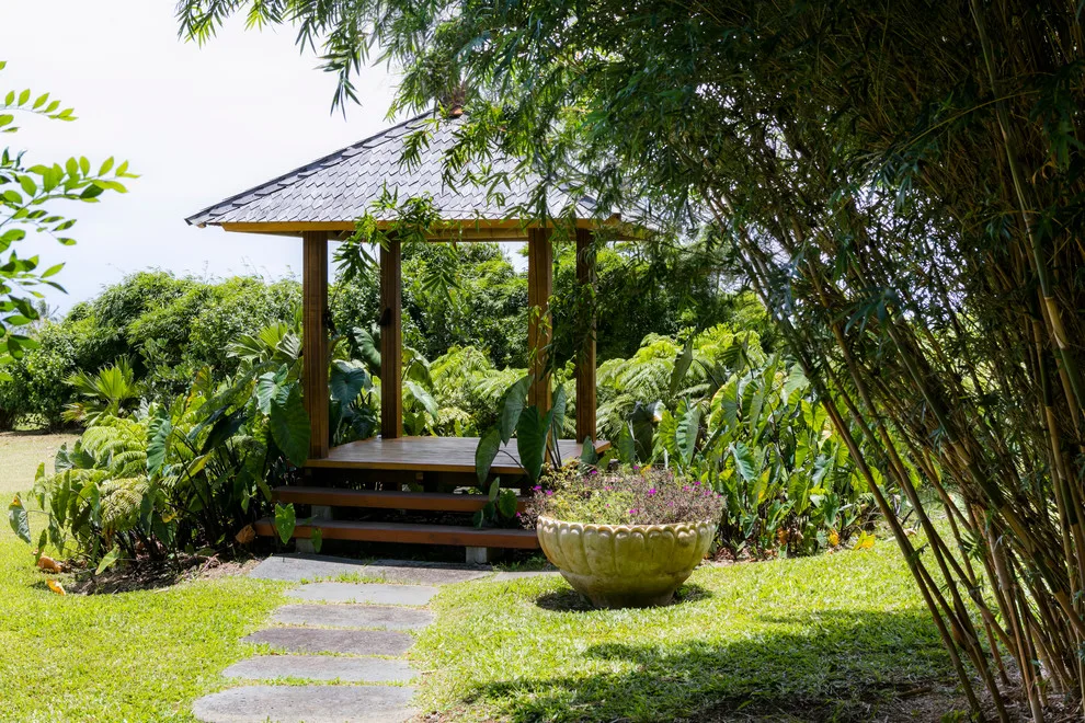 Hawaiian Cottage Design by Fine Design Interiors, Inc. - Photo 7