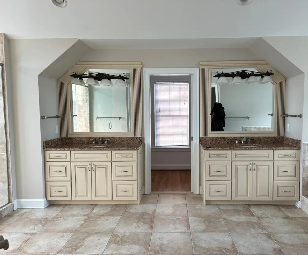 Haycock Main Bathroom by Kelly Marino Designs - Photo 3