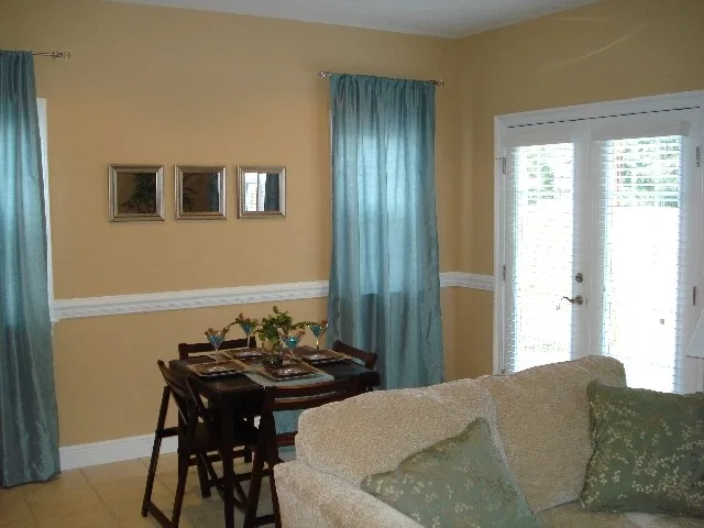 Serene townhouse by Sunshine Menefee - Photo 5