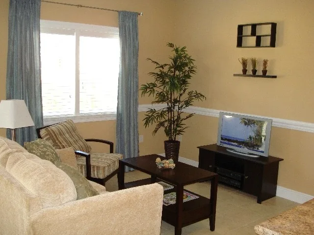Serene townhouse by Sunshine Menefee - Photo 7