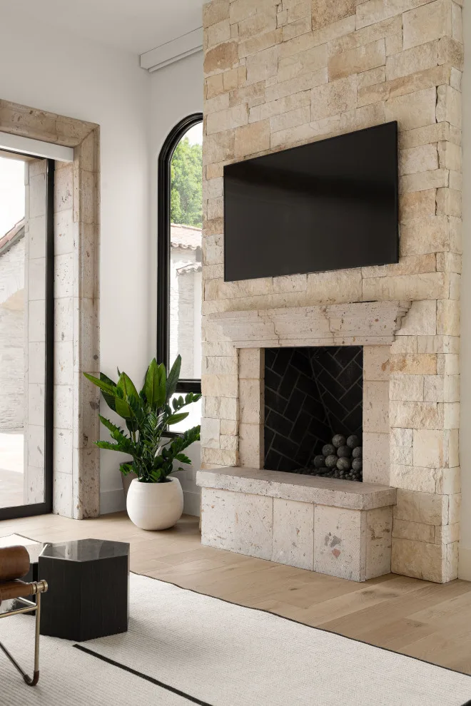 Arched Abode by Kaitlyn Wolfe - Photo 49
