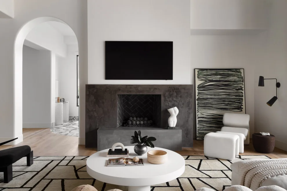 Arched Abode by Kaitlyn Wolfe - Photo 59