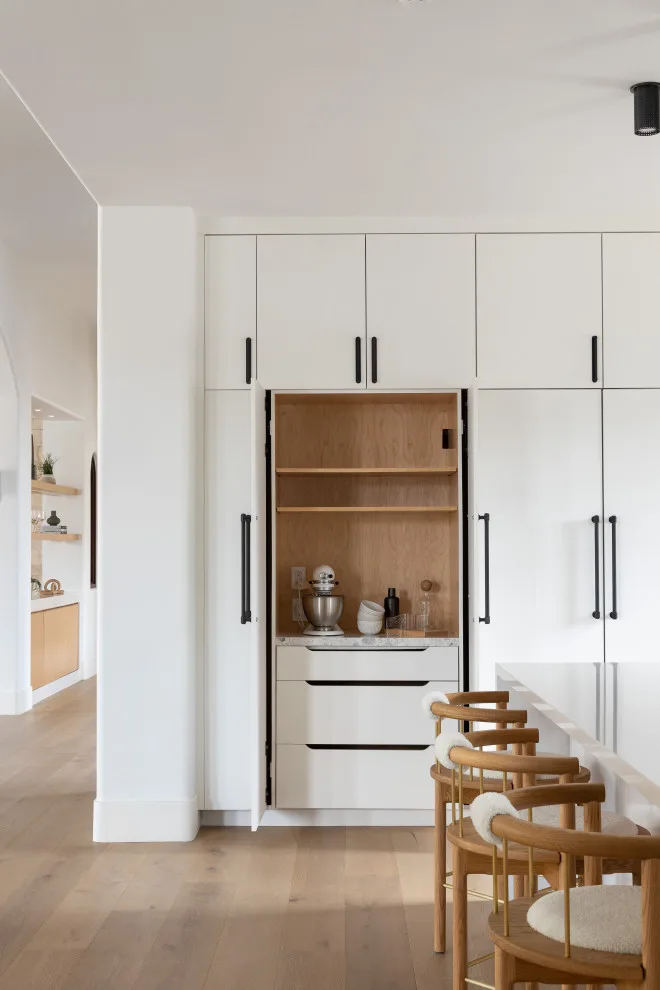 Arched Abode by Kaitlyn Wolfe - Photo 30