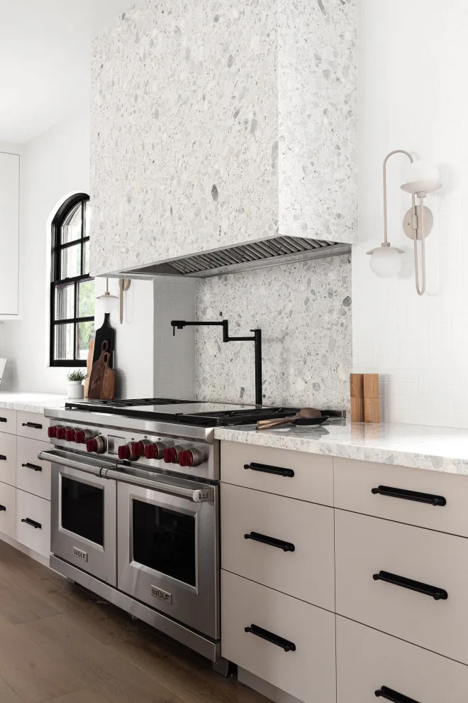 Arched Abode by Kaitlyn Wolfe - Photo 27