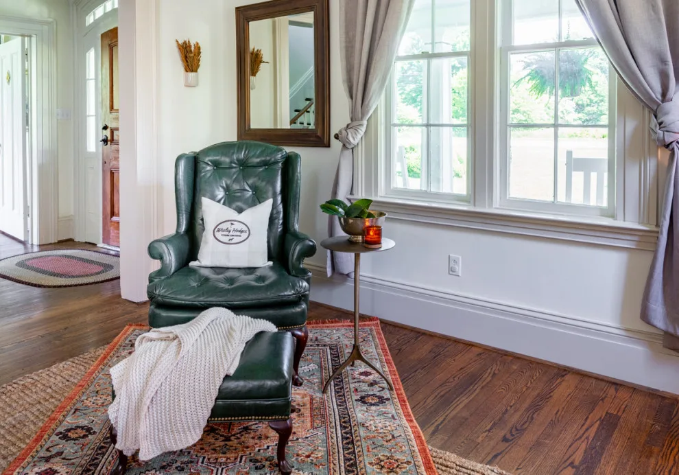 Rambling Interiors - Photo 12
