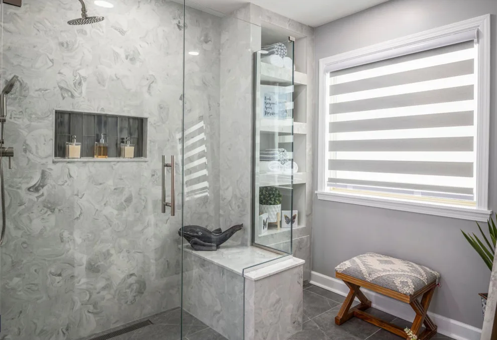 Stunning master bath by Tipp Interiors - Photo 4