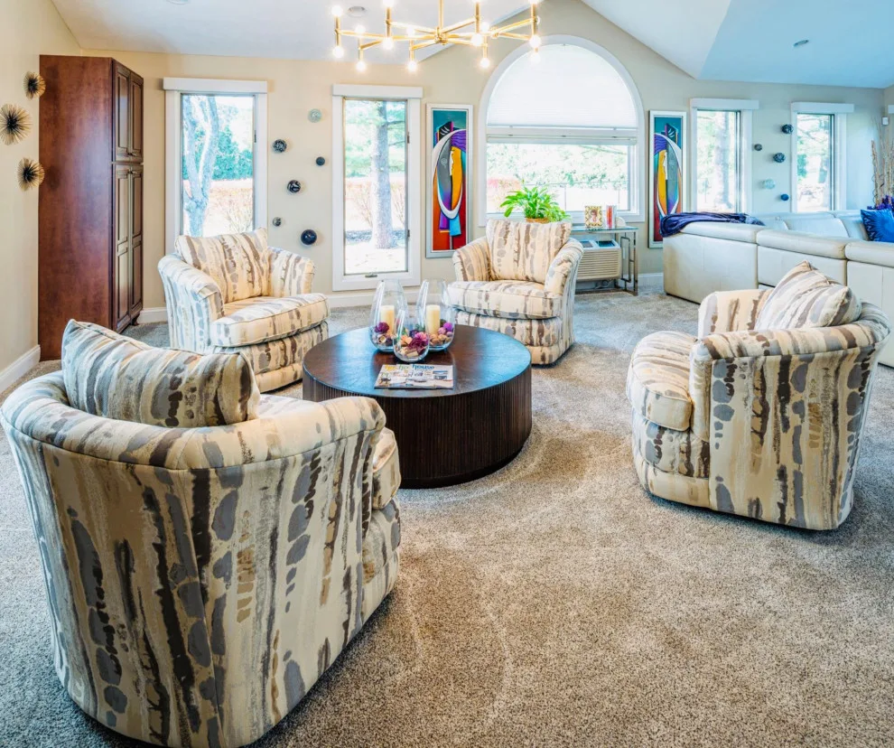 Stunning sunroom renovation by Tipp Interiors - Photo 9