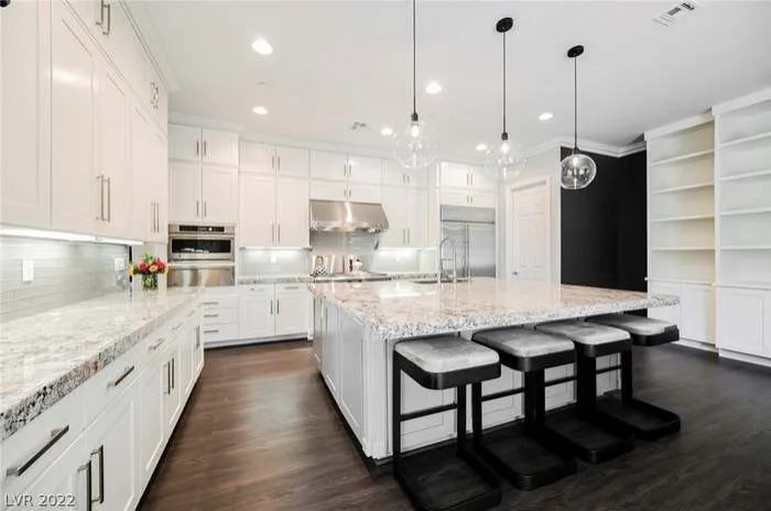 LG Designs LLC - Photo 5