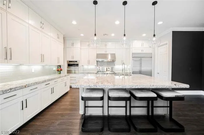 LG Designs LLC - Photo 9