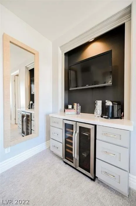 LG Designs LLC - Photo 11