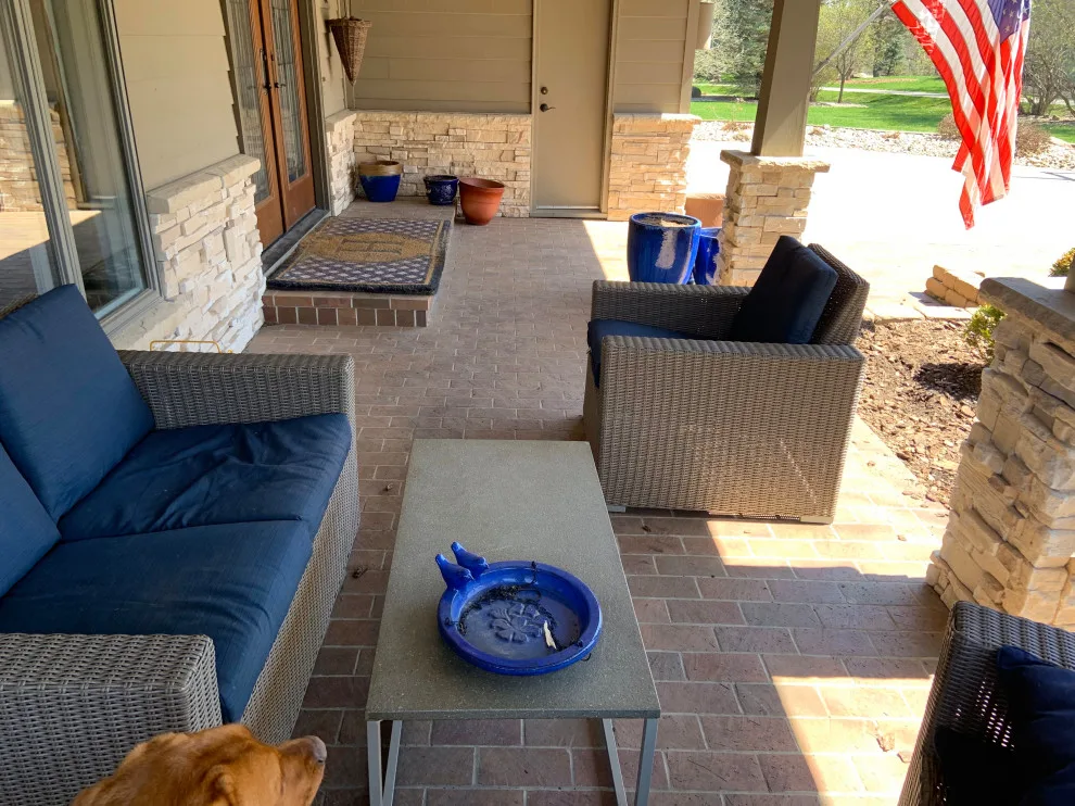 Cheerful Veranda by Melanie Sewell Interiors, LLC - Photo 2