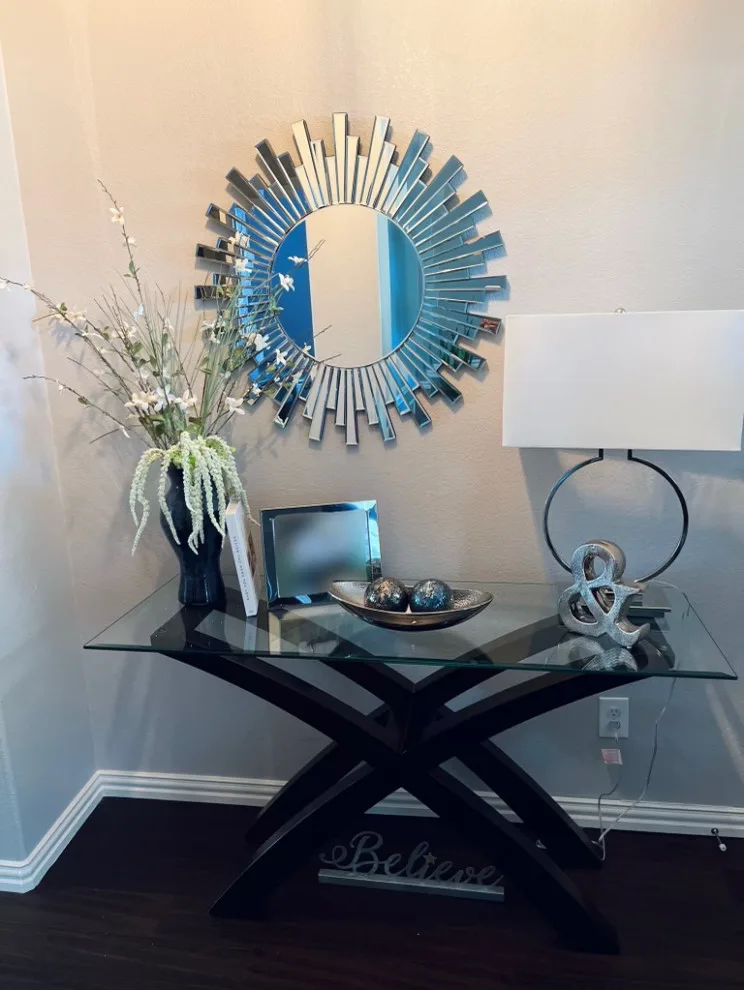 Decoratin' Spacz - Photo 11
