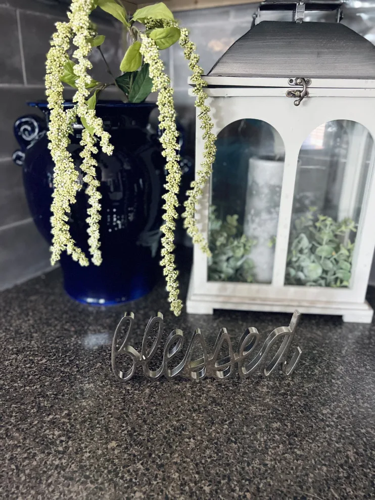 Decoratin' Spacz - Photo 8