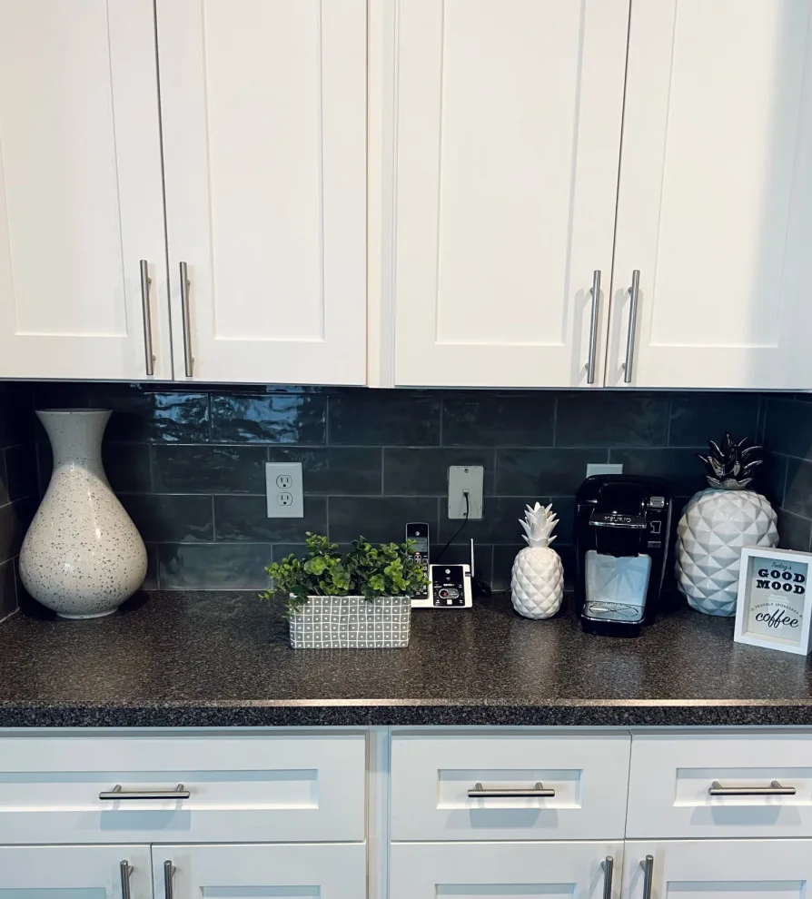 Decoratin' Spacz - Photo 13