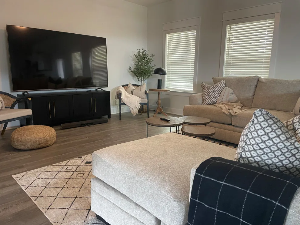 Hedlund Simple Living Room by Hamilton Rae - Photo 2
