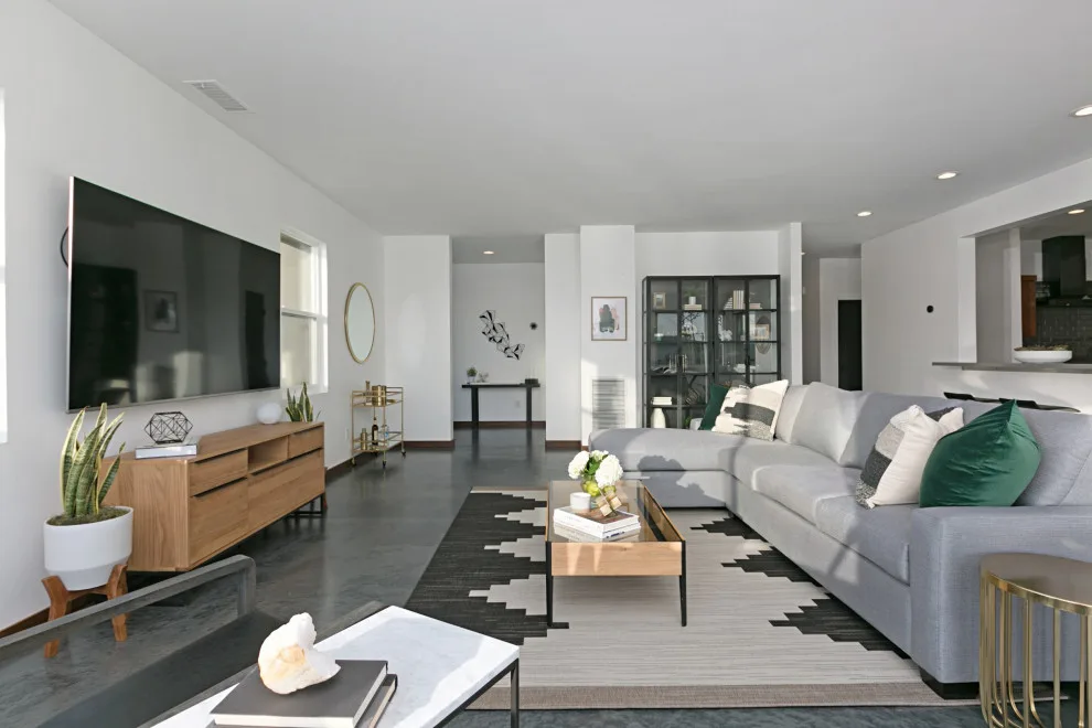 Staging - Step by Acacia + Spruce - Photo 4