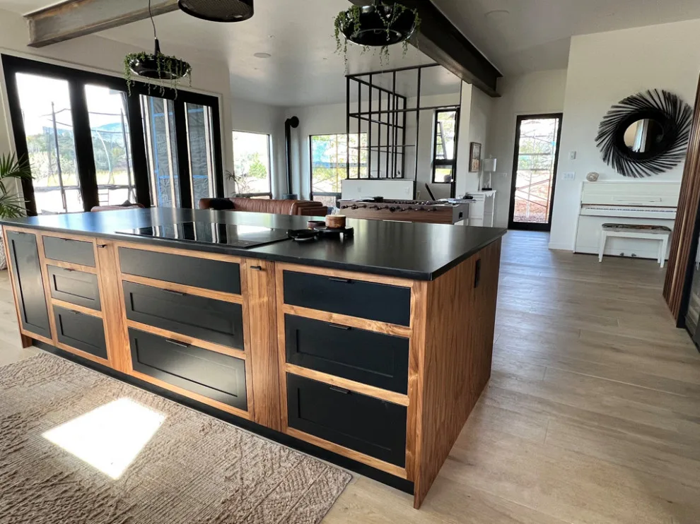This Fresh Residence Showcases the Latest Design Trends by Vital Space Designs - Photo 16
