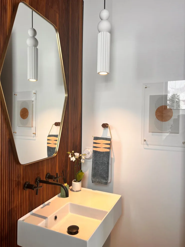 This Fresh Residence Showcases the Latest Design Trends by Vital Space Designs - Photo 49