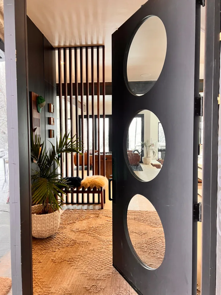 This Fresh Residence Showcases the Latest Design Trends by Vital Space Designs - Photo 44