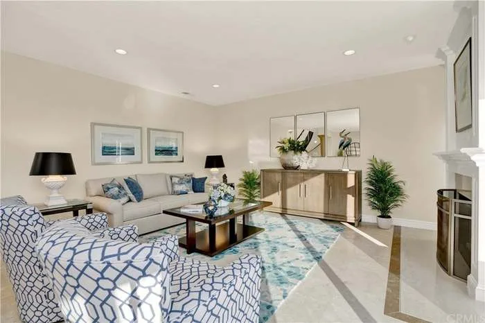 Interior Decoration by HOM Staging & Design - Photo 48