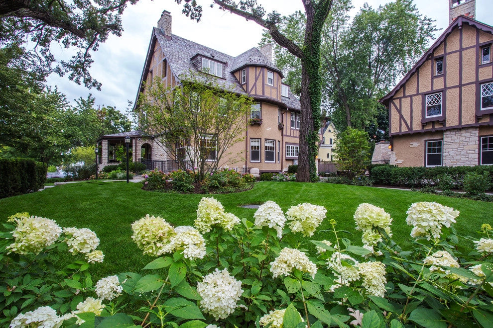 Historic Evanston Retreat by Greenwise Organic Lawn Care And Landscape Design - Photo 31