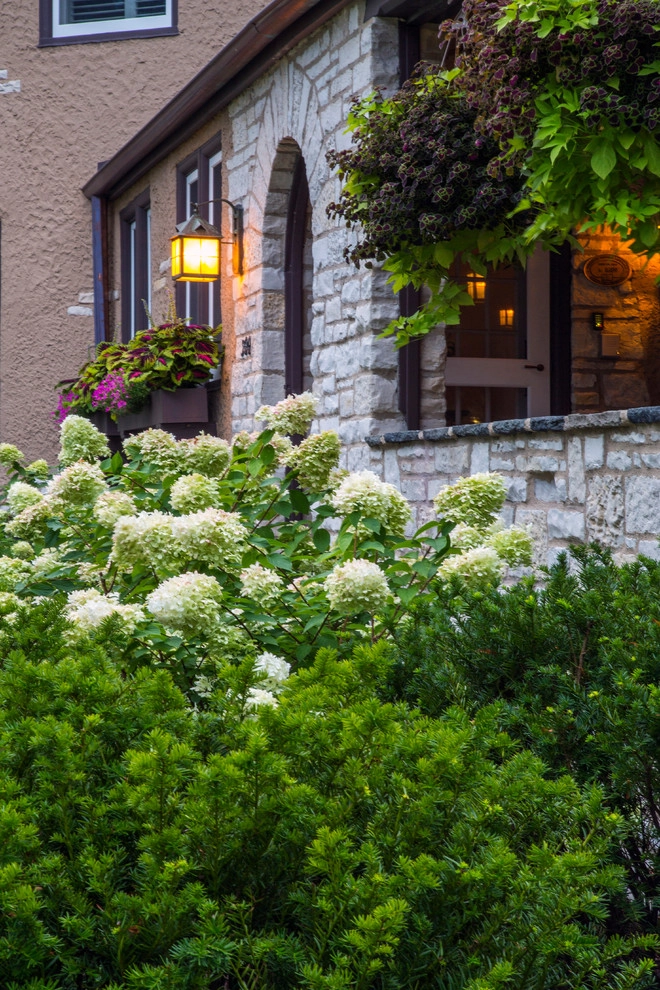 Historic Evanston Retreat by Greenwise Organic Lawn Care And Landscape Design - Photo 23