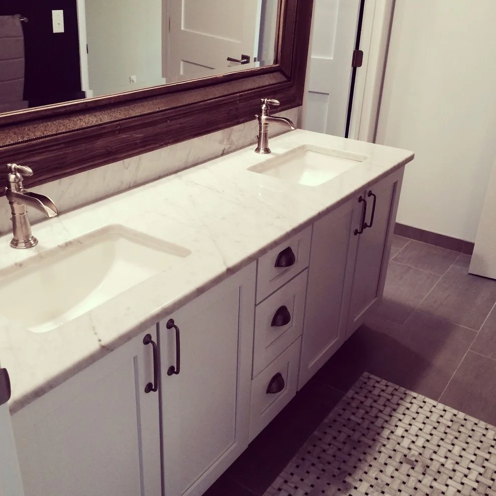 Maritime-Inspired Bathroom Renovation by Tanya Rynicke Interiors, LLC - Photo 13