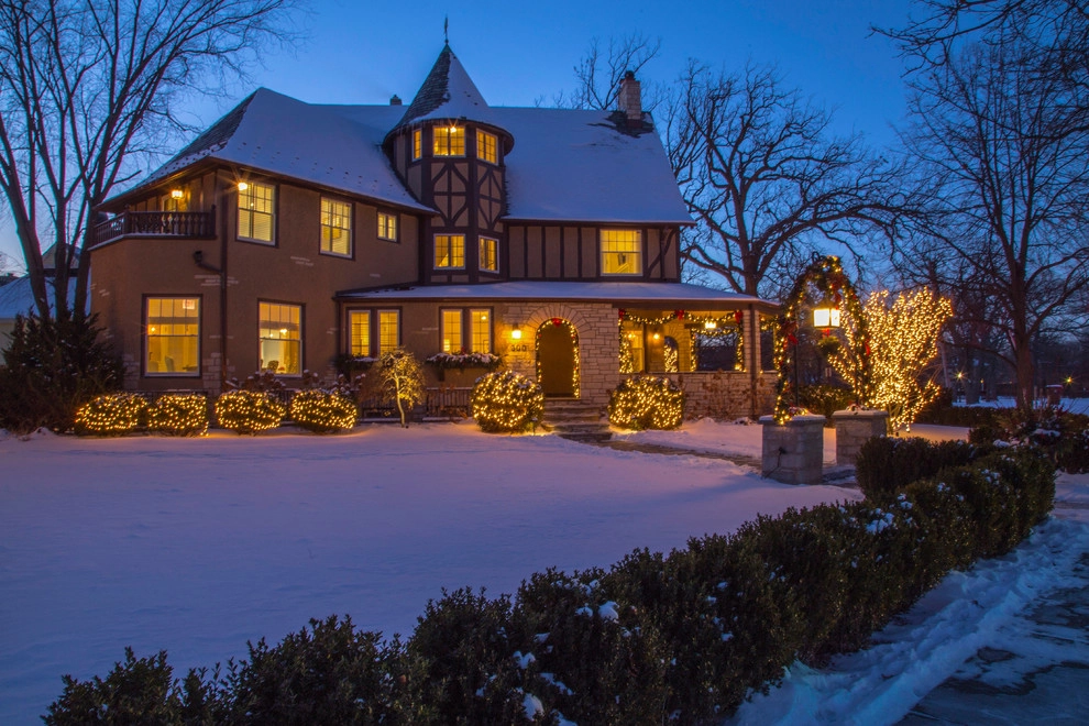 Historic Evanston Retreat by Greenwise Organic Lawn Care And Landscape Design - Photo 19