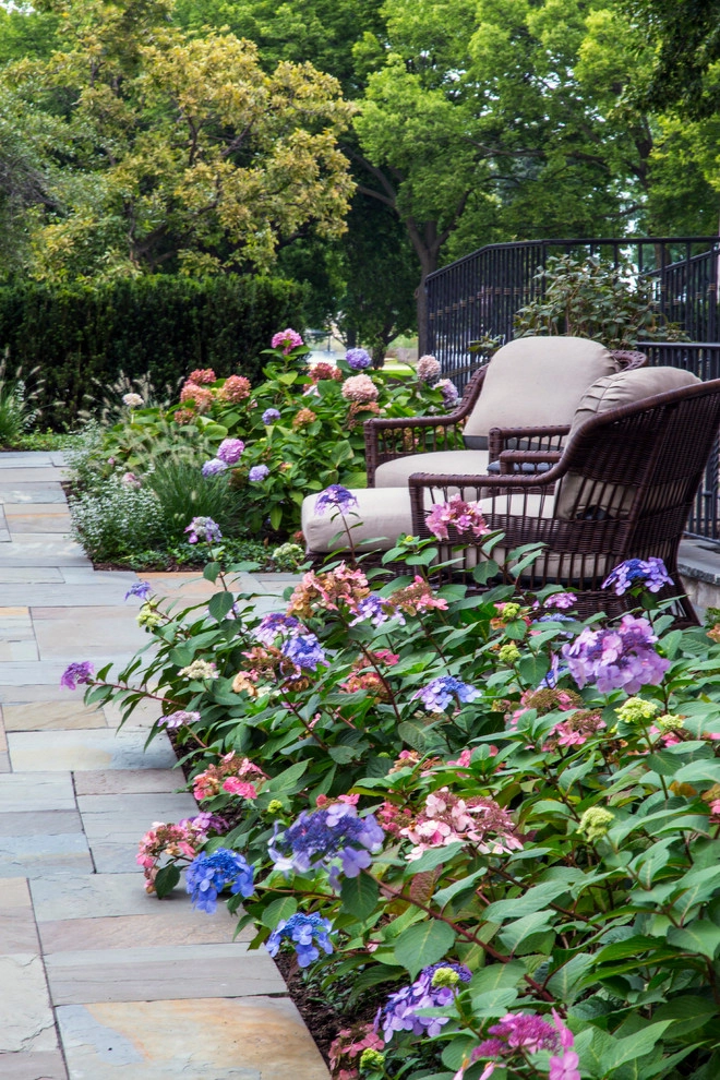 Historic Evanston Retreat by Greenwise Organic Lawn Care And Landscape Design - Photo 11