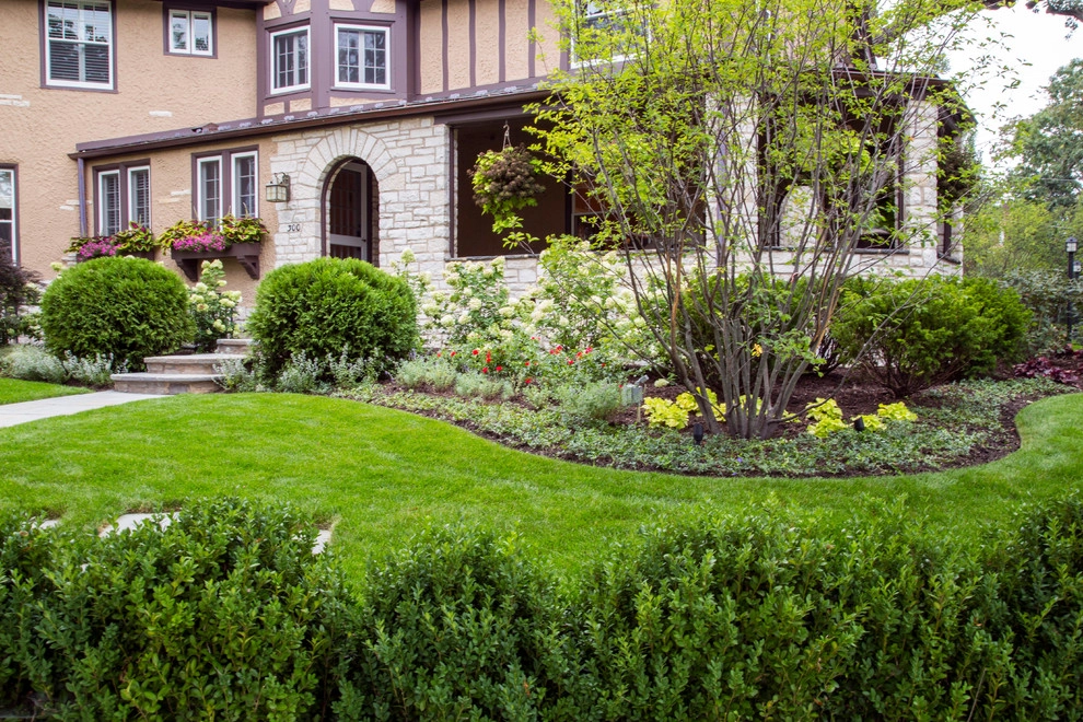 Historic Evanston Retreat by Greenwise Organic Lawn Care And Landscape Design - Photo 29