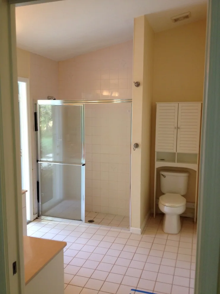 Jupiter, Florida Bathroom Remodel - Using Vertical Lines to Enhance a Compact Area by Southeast Interior Design, Inc. - Photo 2