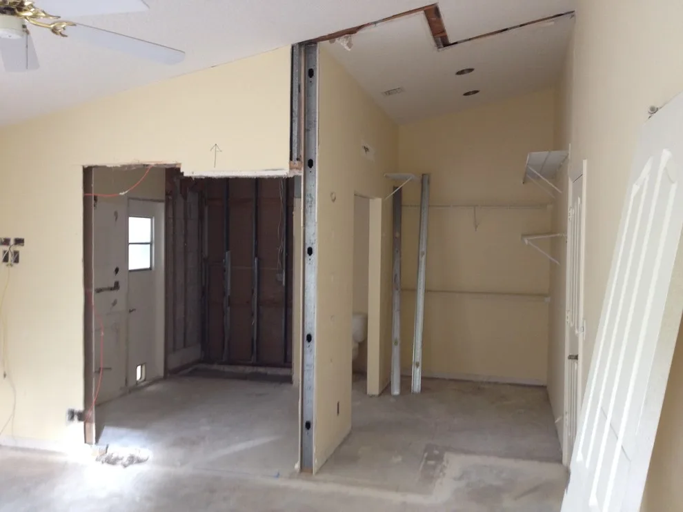 Jupiter, Florida Bathroom Remodel - Using Vertical Lines to Enhance a Compact Area by Southeast Interior Design, Inc. - Photo 7