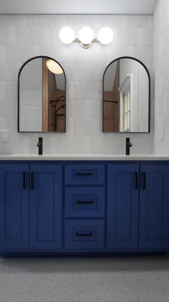Children's/Visitor's Bathroom by Dust To Diamonds Designs - Photo 8