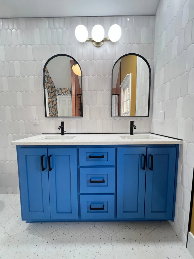 Children's/Visitor's Bathroom by Dust To Diamonds Designs - Photo 6