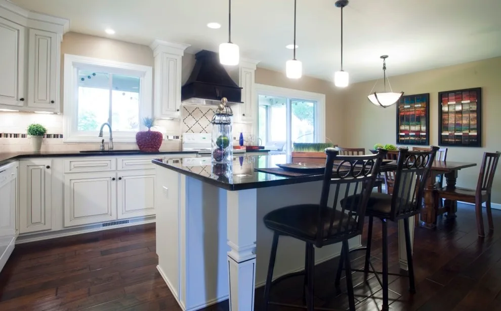 Omaha Classic Kitchen Renovation by Designer's Touch - Photo 3