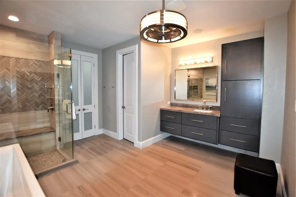 Conroe Lake Renovation by Interior Design Concepts - Photo 5