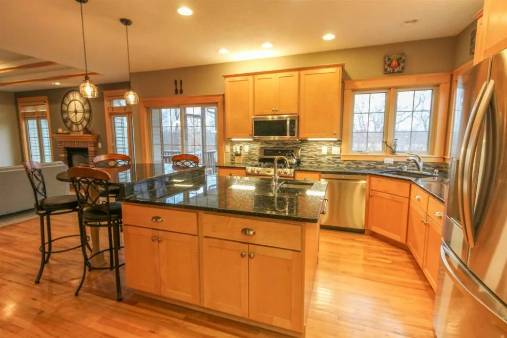 Interior Designs by Laurie Lundgren COLOR & DESIGN - Photo 20