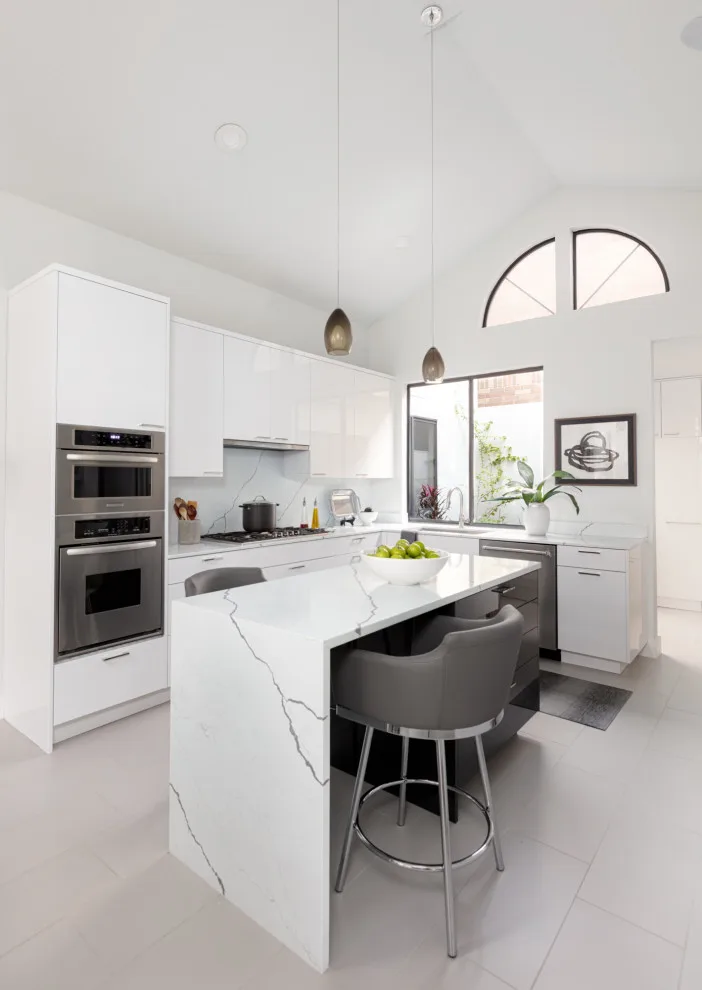 Mid Lane Renovation by L Design Group - Photo 13