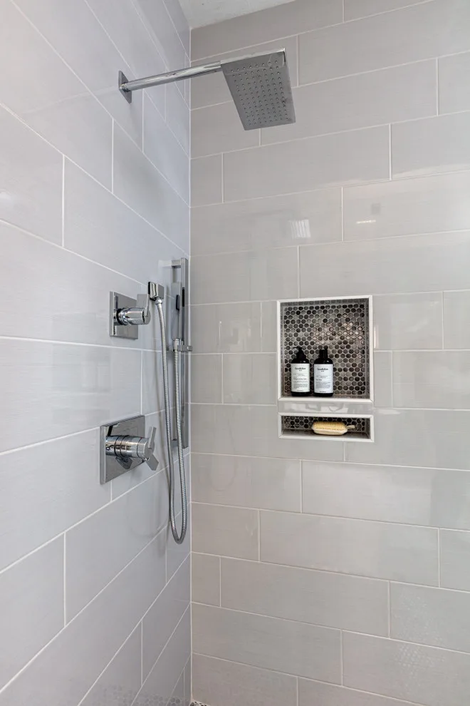 Mid Lane Renovation by L Design Group - Photo 2