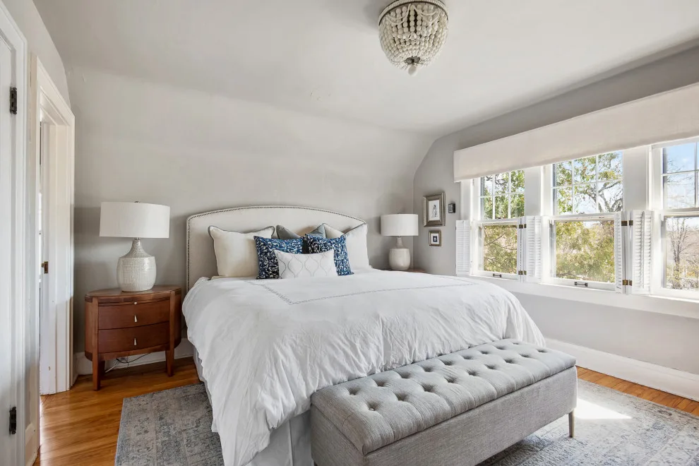 Linden Hills Cottage by Timothy Briscoe Interiors - Photo 6