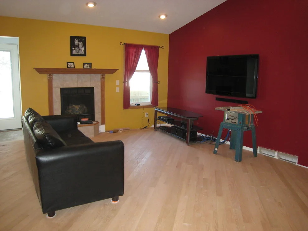 Lounge Makeover by Take II Staging & Redesign - Photo 2