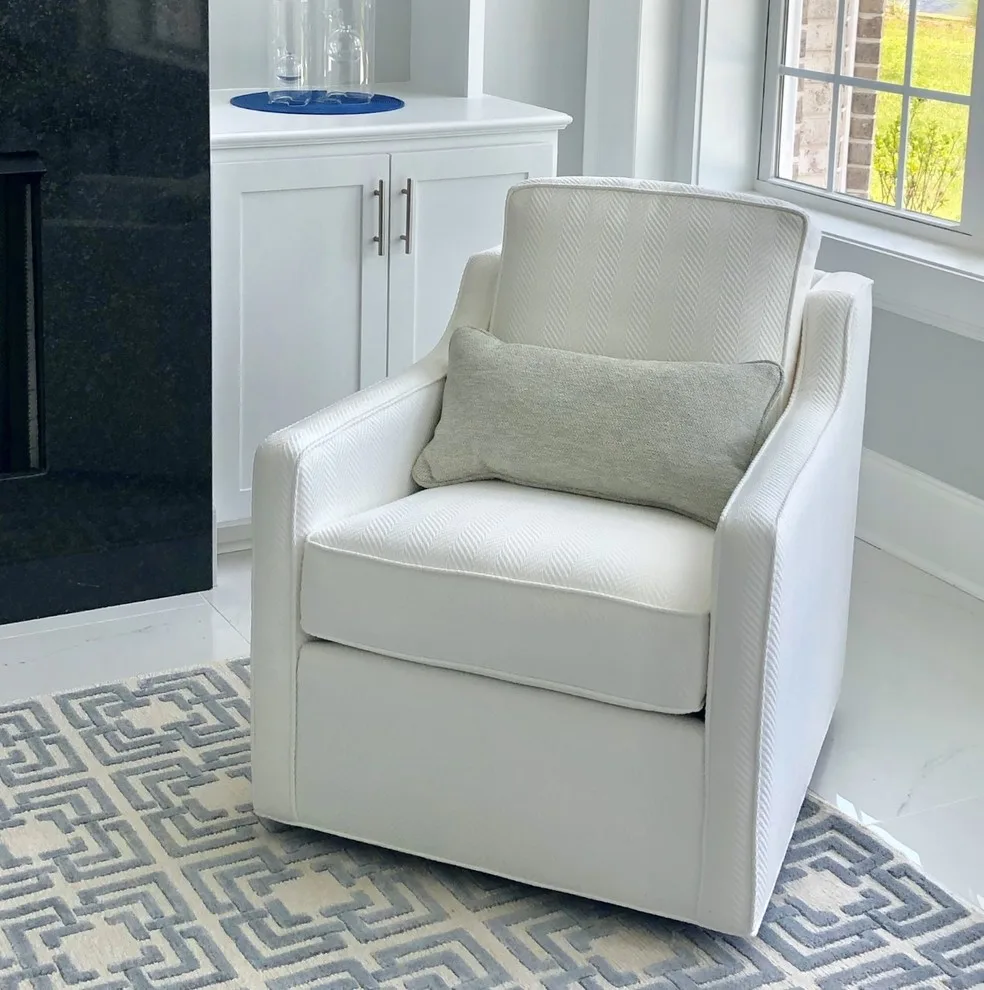 Lakeside Serenity by Karen Simmons Interiors - Photo 2