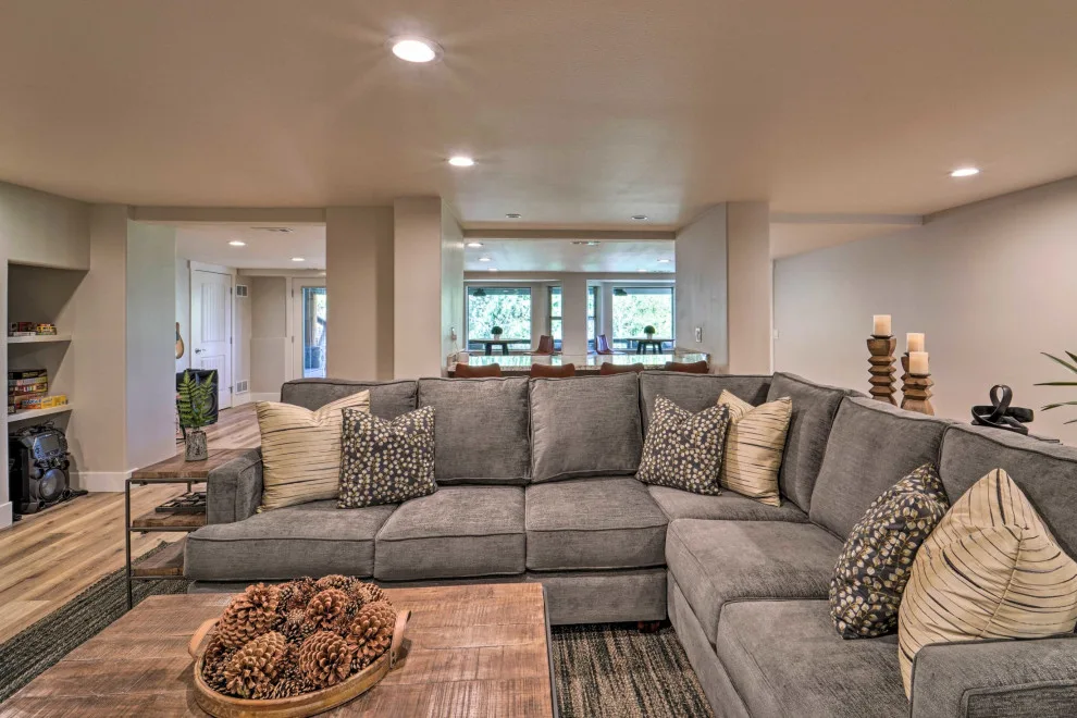 OPULENT MOUNTAIN GETAWAY by Sarah Blackbern Interiors - Photo 6