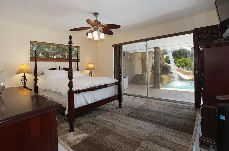 Majestic Villa Getaway by Teri Meagher - Photo 35