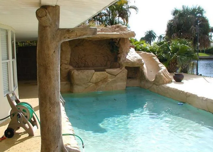 Majestic Villa Getaway by Teri Meagher - Photo 2