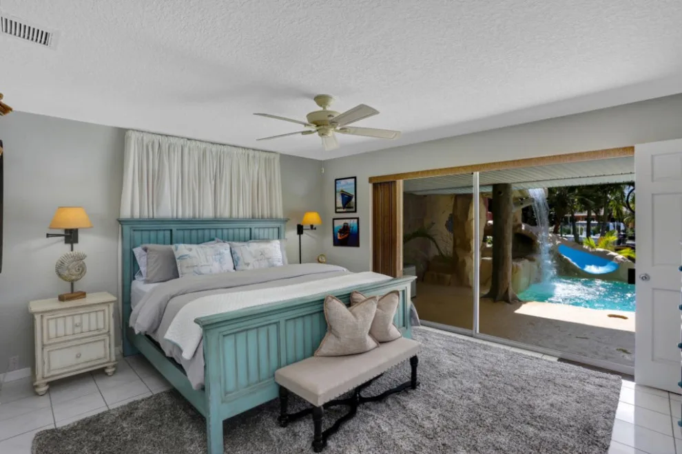 Majestic Villa Getaway by Teri Meagher - Photo 17