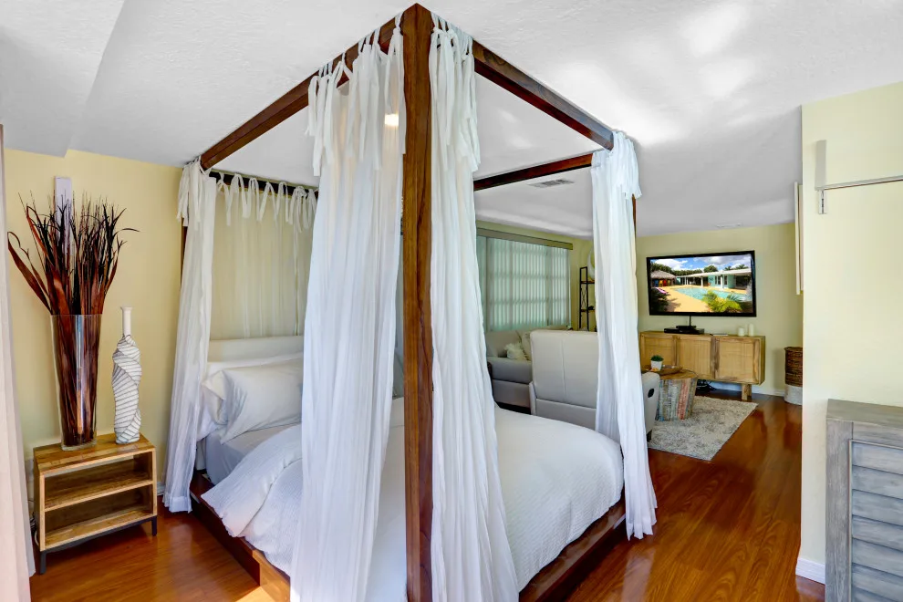 Majestic Villa Getaway by Teri Meagher - Photo 20