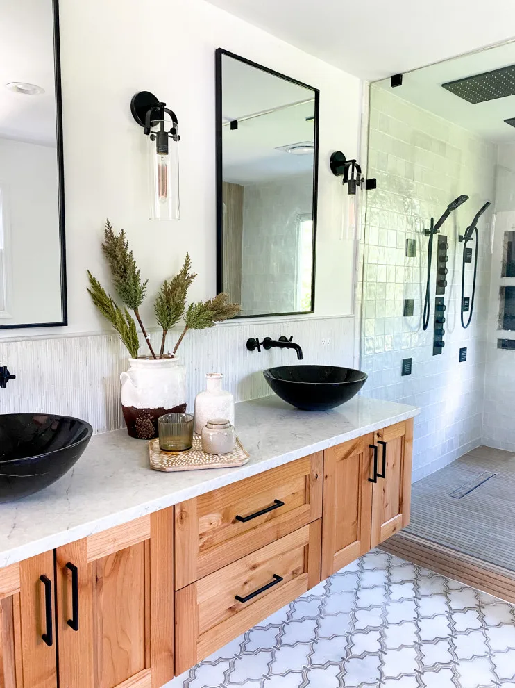 Main Bathroom Renovation by Grayscale Homes - Photo 12