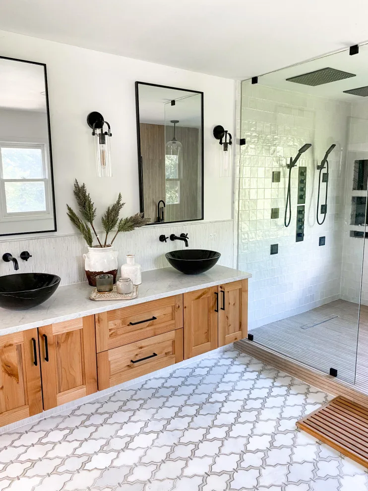 Main Bathroom Renovation by Grayscale Homes - Photo 7