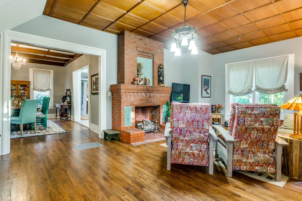 Meadowvale by Mission Accomplished Interior Design & Staging - Photo 7